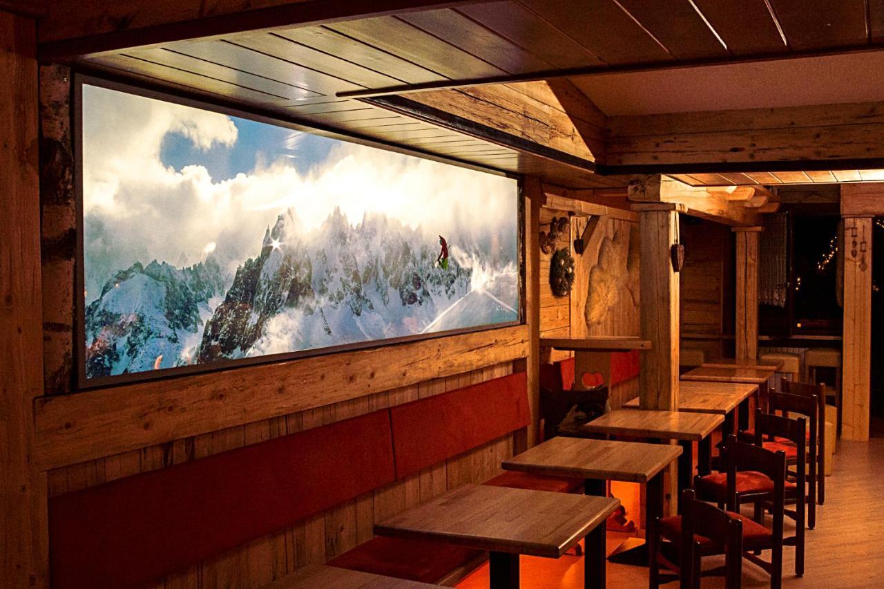 Hotel Moderno Restaurant Serina  Bagian luar foto